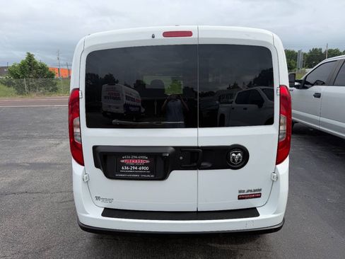 Used 2018 RAM ProMaster City SLT FWD image 7