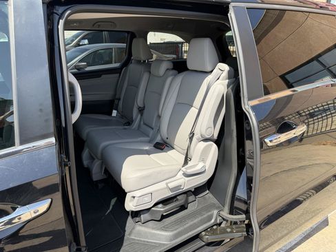 Used 2020 Honda Odyssey EX-L image 31