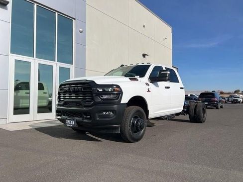 New 2026 RAM 3500 Tradesman image 21