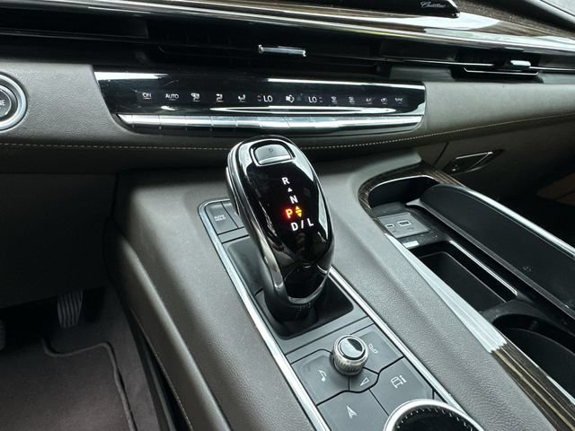 Certified 2022 Cadillac Escalade Sport w/ Touring Package AWD/4WD image 26
