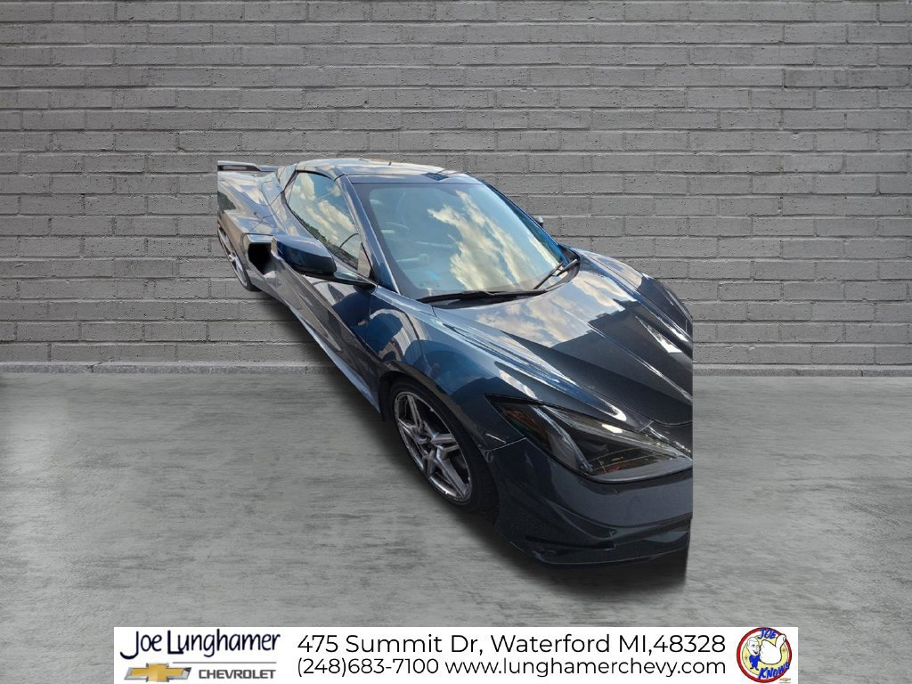 Used 2021 Chevrolet Corvette Stingray Premium Conv w/ Z51 Performance Package RWD image 8