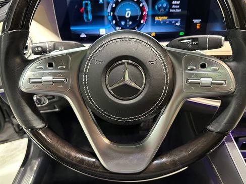 Used 2020 Mercedes-Benz S 560 4MATIC Sedan image 32