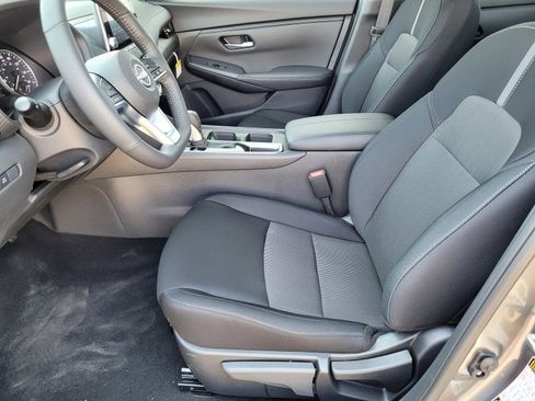 New 2025 Nissan Sentra SV w/ All-Weather Package image 9