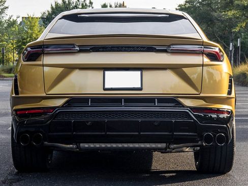 Used 2024 Lamborghini Urus S AWD/4WD image 7