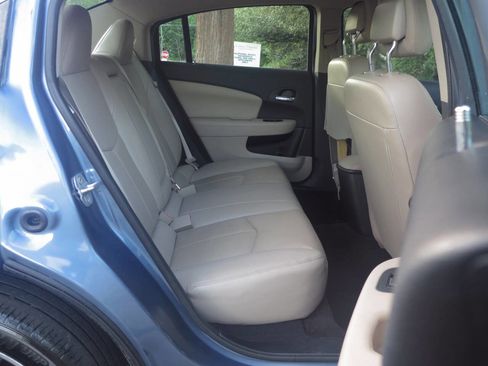 Used 2011 Chrysler 200 Limited FWD image 16
