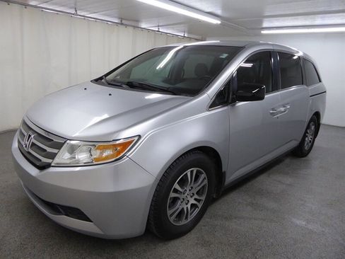 Used 2012 Honda Odyssey EX image 3