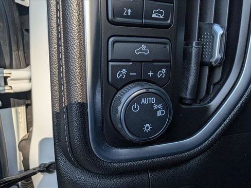 Used 2019 Chevrolet Silverado 1500 LT w/ All-Star Edition AWD/4WD image 34