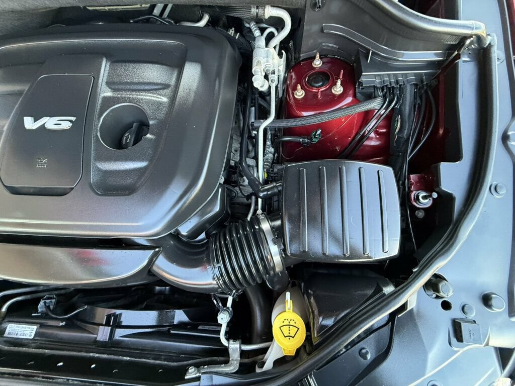 Used 2018 Dodge Durango SXT w/ Quick Order Package 2BB AWD/4WD image 39