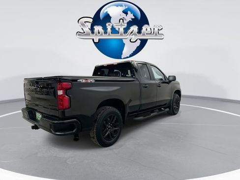 Used 2025 Chevrolet Silverado 1500 Custom w/ Turbomax Blackout Package image 11