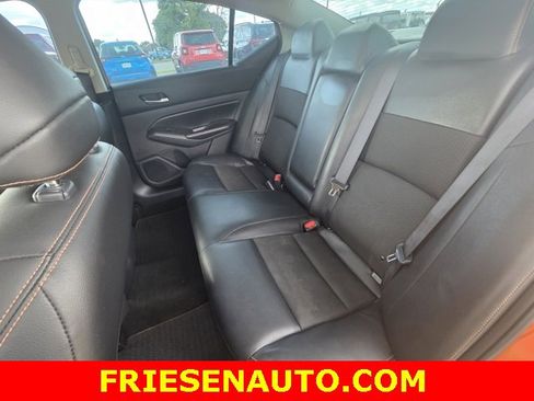 Used 2022 Nissan Altima 2.5 SR image 14