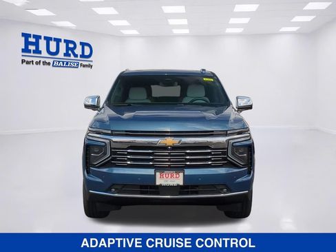 New 2026 Chevrolet Suburban Premier w/ Sun And Tow Package AWD/4WD image 9