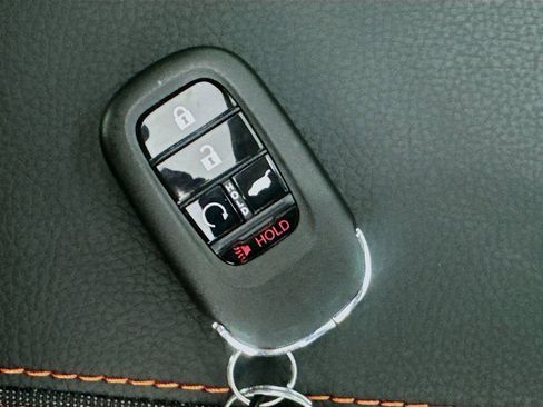 Certified 2026 Honda Passport TrailSport image 38