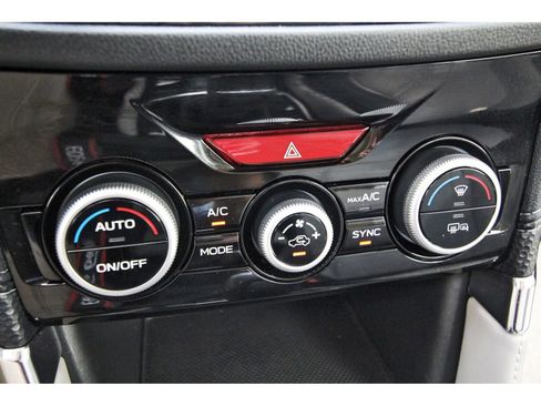Used 2024 Subaru Forester Limited AWD/4WD image 28