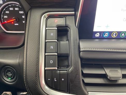 Used 2021 Chevrolet Tahoe Premier w/ Premium Package image 7