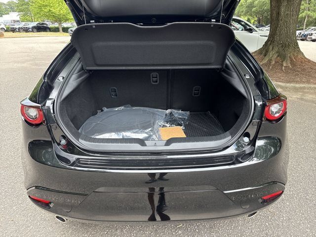 New 2026 MAZDA MAZDA3 Carbon AWD/4WD image 25