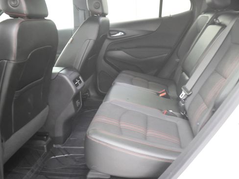 Used 2024 Chevrolet Equinox RS w/ LPO, Floor Liner Package image 9
