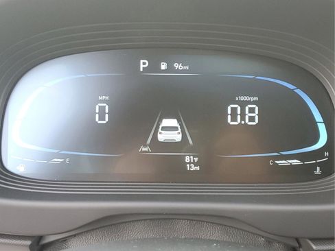 New 2025 Hyundai Venue SEL image 20