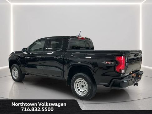 Used 2024 Chevrolet Colorado W/T w/ WT Convenience Package II AWD/4WD image 3
