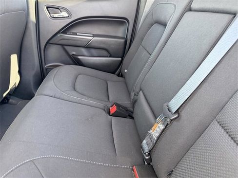 Used 2019 Chevrolet Colorado LT image 14