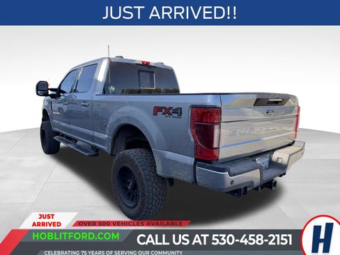 Used 2022 Ford F250 Lariat w/ Lariat Ultimate Package AWD/4WD image 3