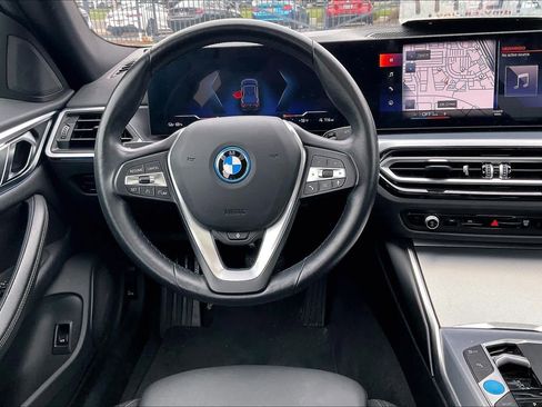 Used 2023 BMW i4 eDrive35 w/ Premium Package image 8
