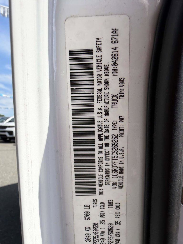 Used 2012 RAM 1500 Express AWD/4WD image 23