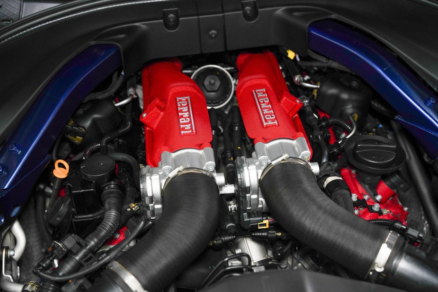 Used 2019 Ferrari Portofino RWD image 49