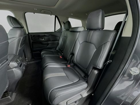Certified 2023 Honda Pilot Touring image 26