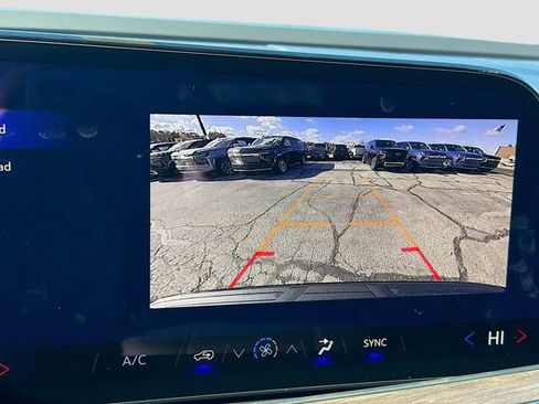 New 2026 Chevrolet Suburban LS image 13