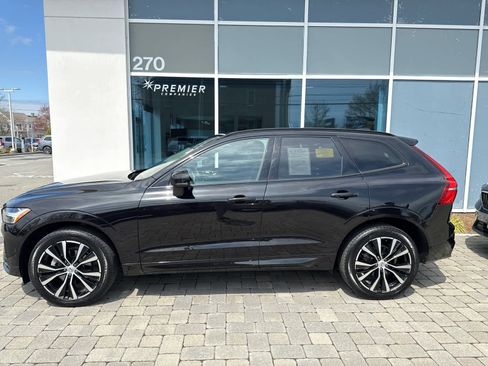 Used 2025 Volvo XC60 B5 Plus w/ Protection Package Premier image 12