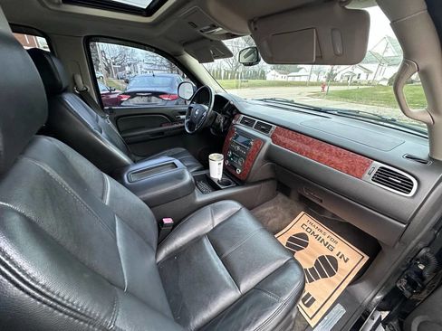 Used 2007 Chevrolet Tahoe LT w/ LT Preferred Equipment Group image 12