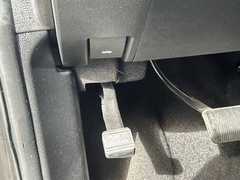 Certified 2022 Jeep Grand Cherokee Limited image 24