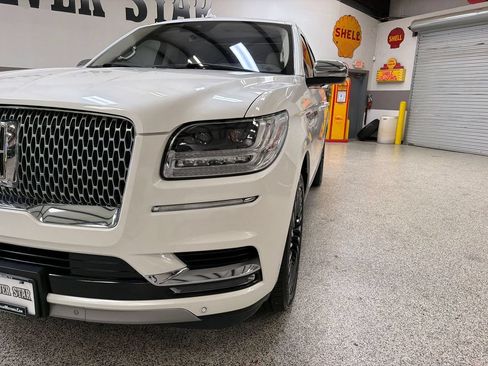 Used 2020 Lincoln Navigator Black Label AWD/4WD image 13