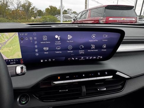 Used 2025 Buick Enclave Avenir w/ Super Cruise Package image 20