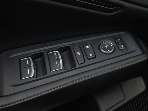 Certified 2024 Honda Accord Sport image 33