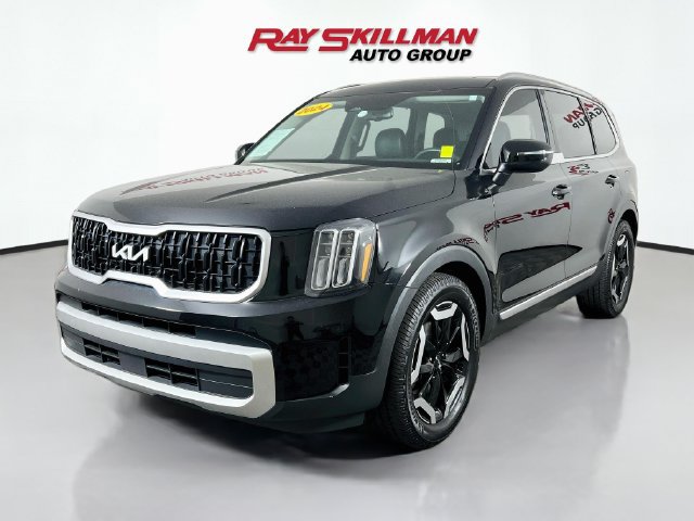 Used 2024 Kia Telluride EX AWD/4WD image 3