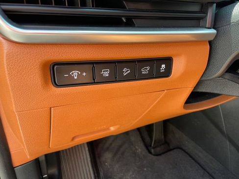 Used 2024 Kia Telluride EX X-Line image 30