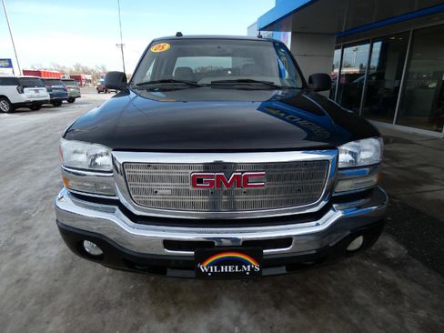Used 2005 GMC Sierra 1500 SLT w/ Light Duty Power Package image 5
