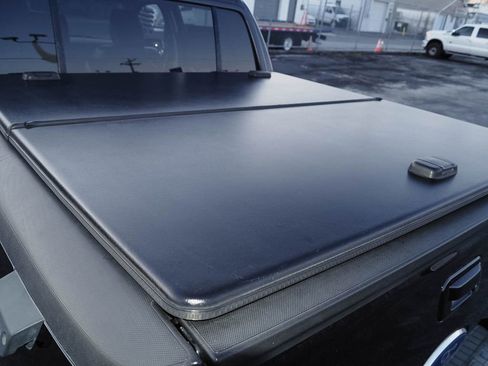 Used 2010 Ford Explorer Sport Trac Limited image 10