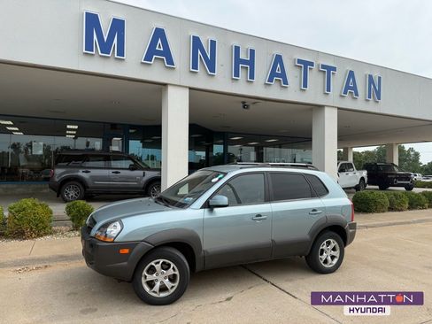 Used 2009 Hyundai Tucson SE AWD/4WD image 1