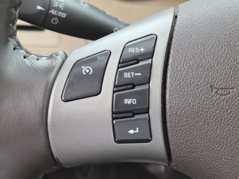 Used 2012 Chevrolet Malibu LTZ FWD image 5