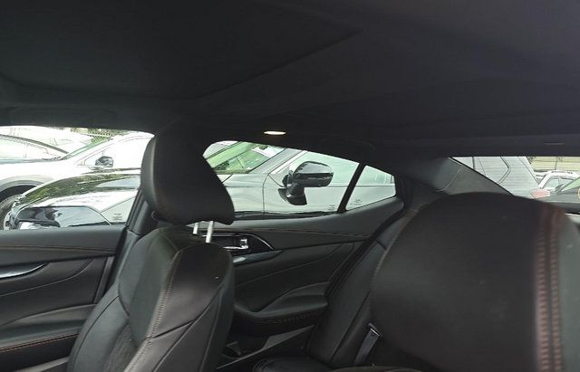 Used 2023 Nissan Maxima SR w/ Sport Mat Group FWD image 12