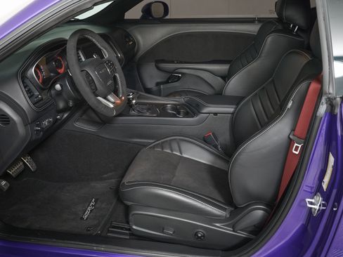 Used 2023 Dodge Challenger SRT Hellcat Redeye image 11