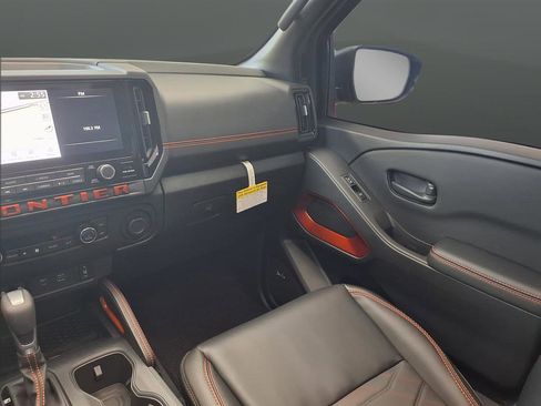 New 2026 Nissan Frontier PRO-4X w/ Pro Premium Package image 31