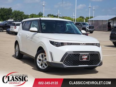 Used 2024 Kia Soul LX w/ Option Group 015