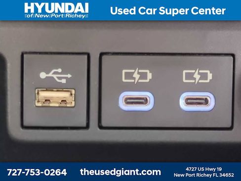 Used 2023 Toyota Highlander XSE AWD/4WD image 24