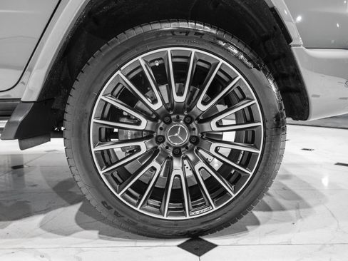 Used 2025 Mercedes-Benz G 63 AMG 4MATIC image 17