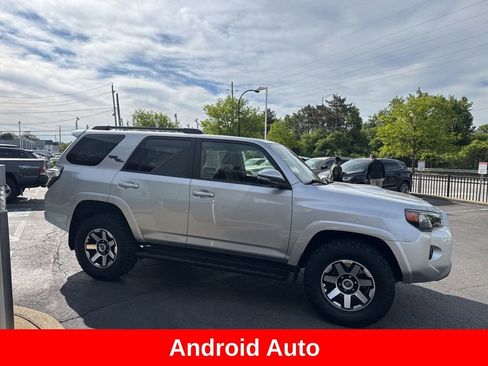 Used 2020 Toyota 4Runner TRD Off-Road Premium w/ Moonroof Package AWD/4WD image 8