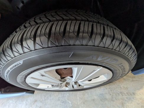 Used 2010 Subaru Legacy 2.5i image 27