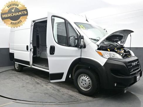 Used 2025 RAM ProMaster 2500 w/ Convenience Group FWD image 38